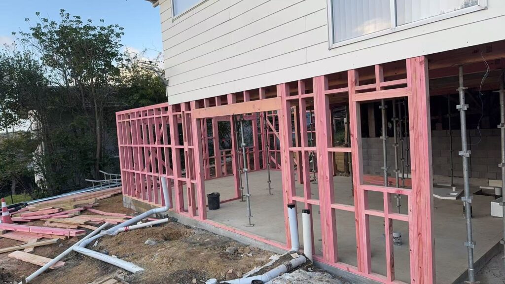 New timber framing for an extension